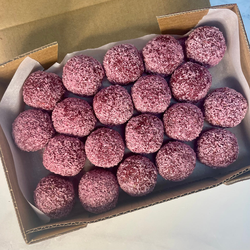 Probiotic berry jam ball